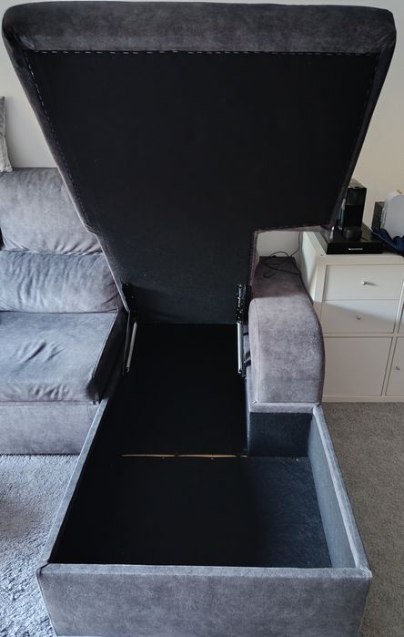 Sofá cama com chaise longue + arrumação + 2 puffs + 2 almofadas