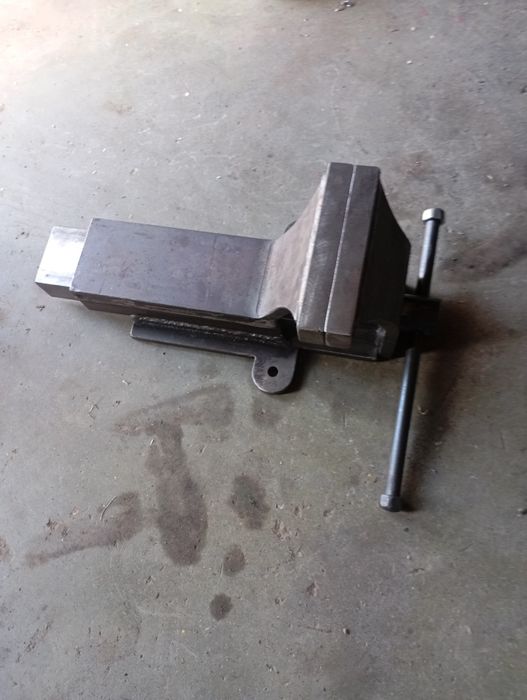 Nowe imadło stalowe