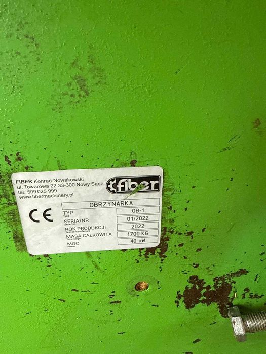 Obrzynarka do desek i łat ze stołami – 32 kW, podajniki przód/tył