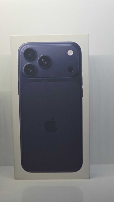 iPhone 17 Pro Max 256GB Cosmic Orange