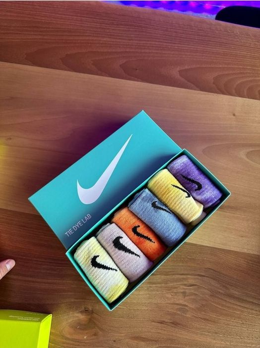 Подарункові набори кольорових  шкарпеток унісекс  Nike Tie-Dye носки