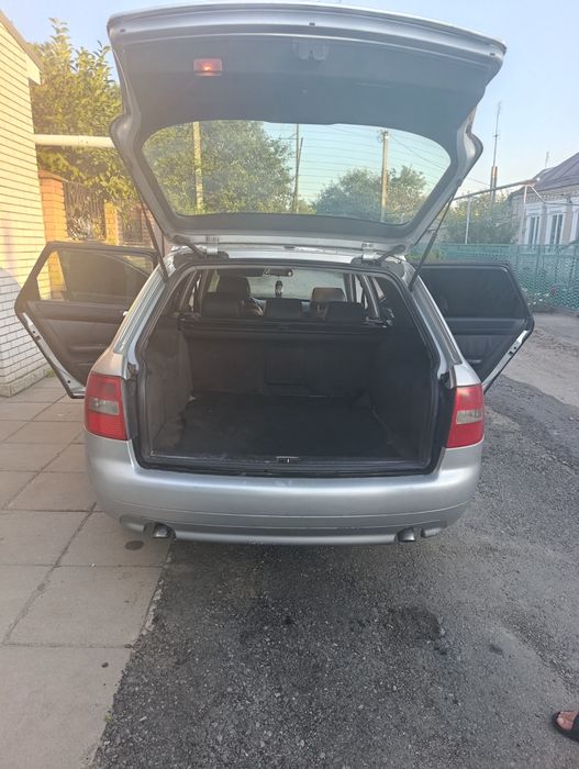 Продам Audi A6.квадро  2001 г.