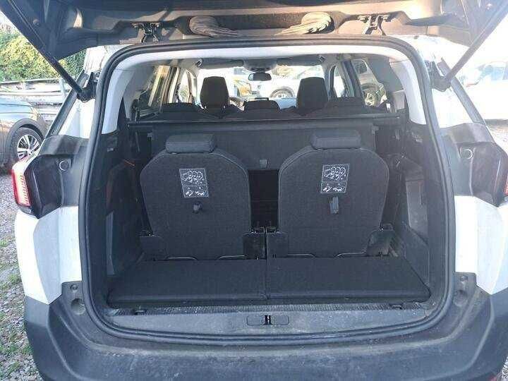 Peugeot 5008 Para Peças - Há Peças