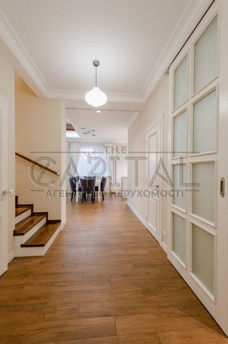 Аренда дома недалеко от центра с бассейном!