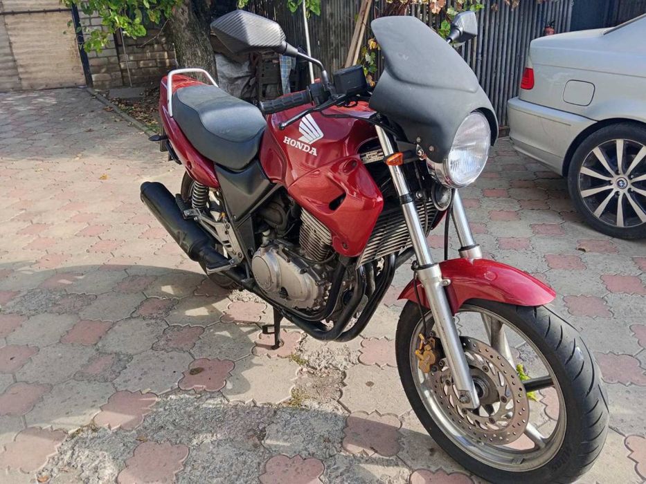 Продам Honda CB500