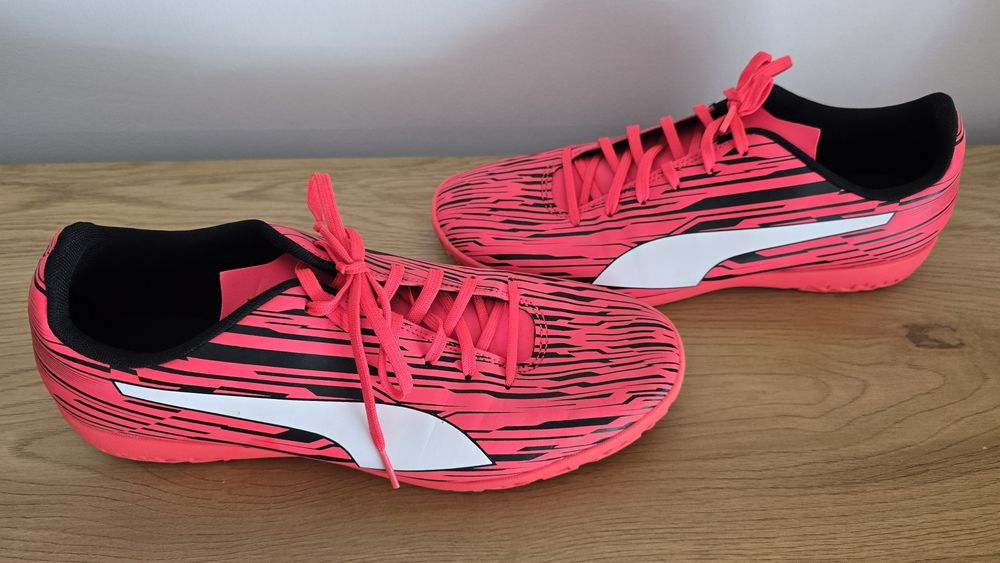 Vendo TENIS PUMA - Men's Rapido III It Indoor Soccer Shoes