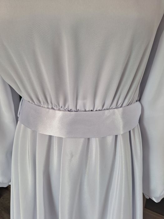 Alba do komunii długość 139-140 cm Parafia Radzymin