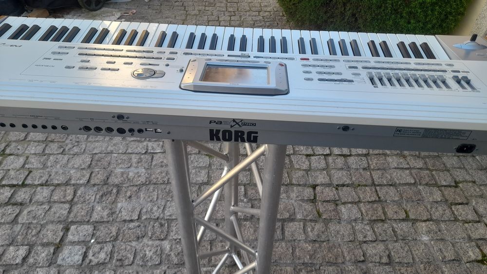 Teclado korg PA2 X PRO