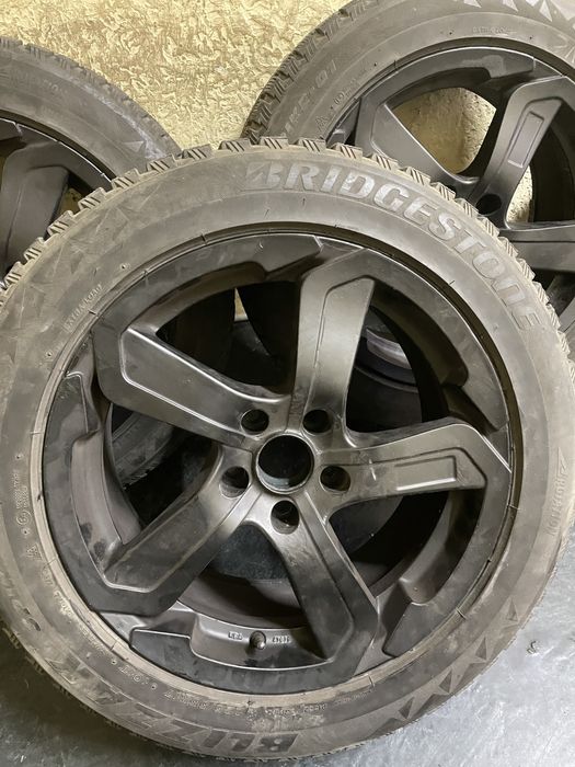 Продам комплек легкосплавных дисков R17 5/112