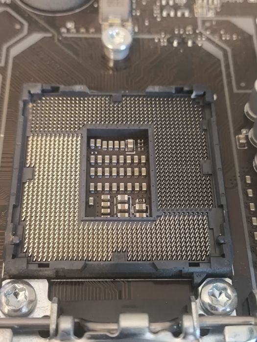 Intel i5 7400 / b250m pro / spartan 3 lt