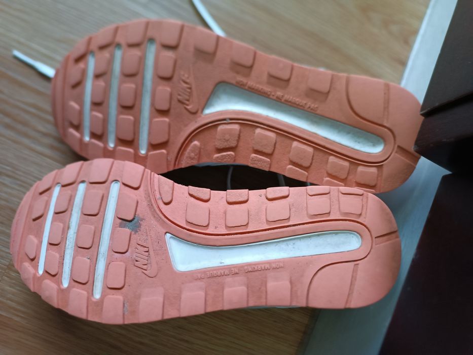 Sapatilhas nike brancas