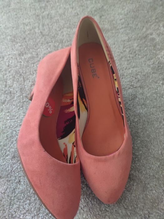 Czółenka Cube rozmiar 38