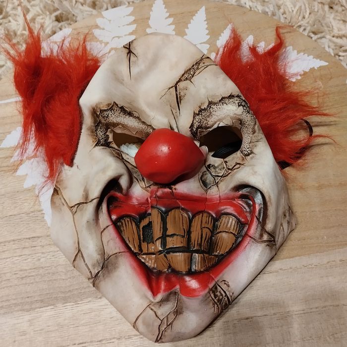 Maska halloween  nowa