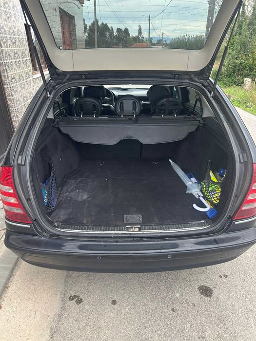 Mercedes-Benz C220 Avantgarde 150cv — photo 3