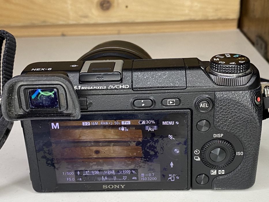 Sony nex 6 в гарному стані, + 2 обʼєктива