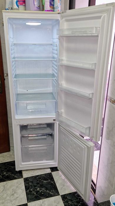 Frigorífico < 3 anos + Máquina de Lavar c/ Garantia 2026