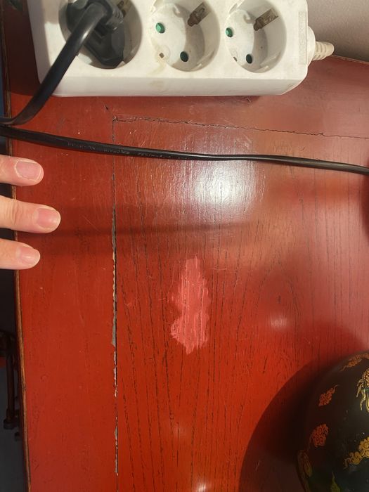 Aparador em madeira estilo chinês