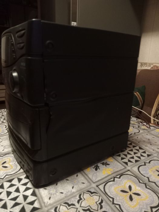 Музыкальный центр Philips