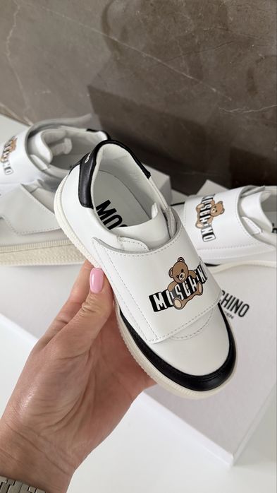Кросівки дитячі Moschino