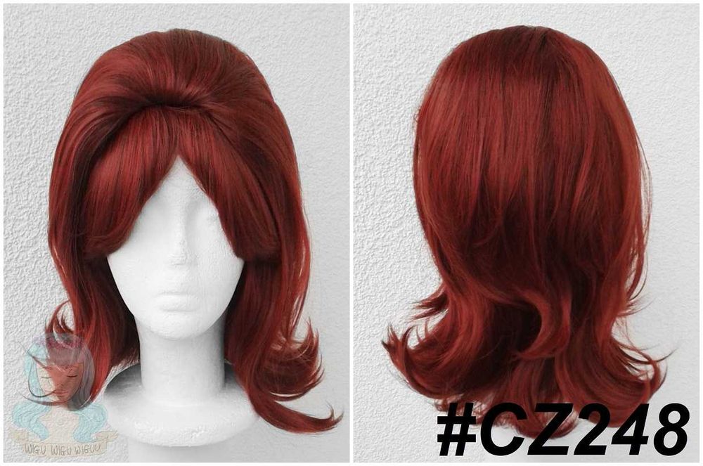 Czerwona peruka fryzura lata 60 70 te natapirowana Peggy Bundy wig
