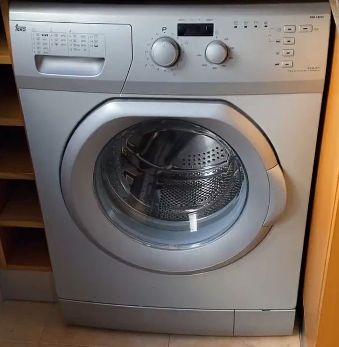 Maquina de lavar roupa