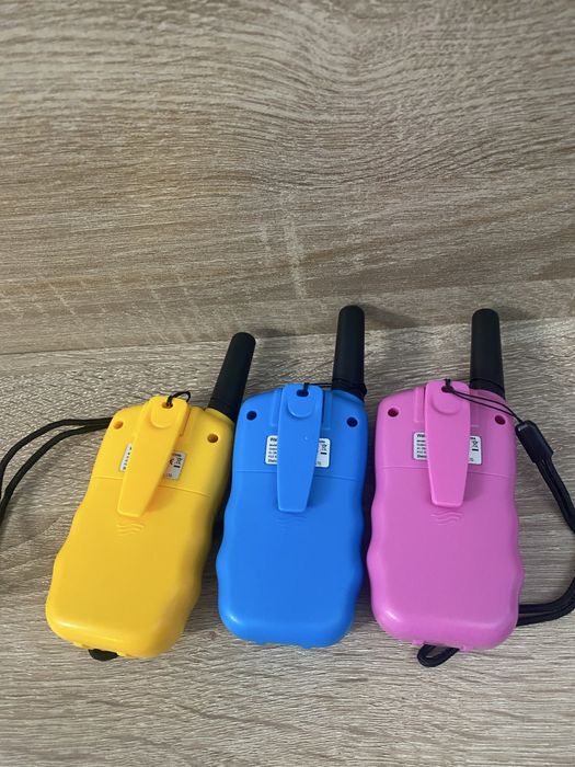 zestaw 3 kolorowych walkie-talkie