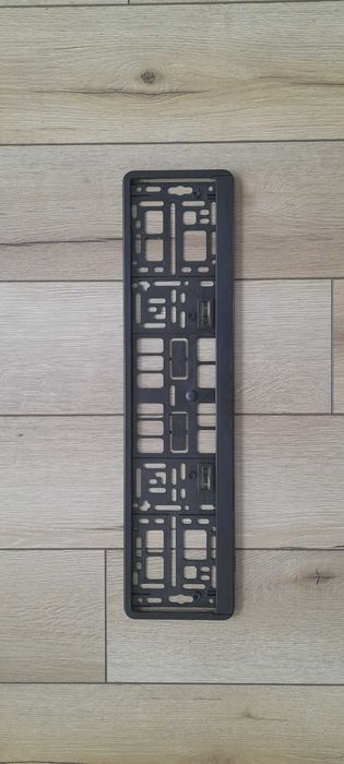 Ramka kratka na tablicę rejestracyjną Citroen C3