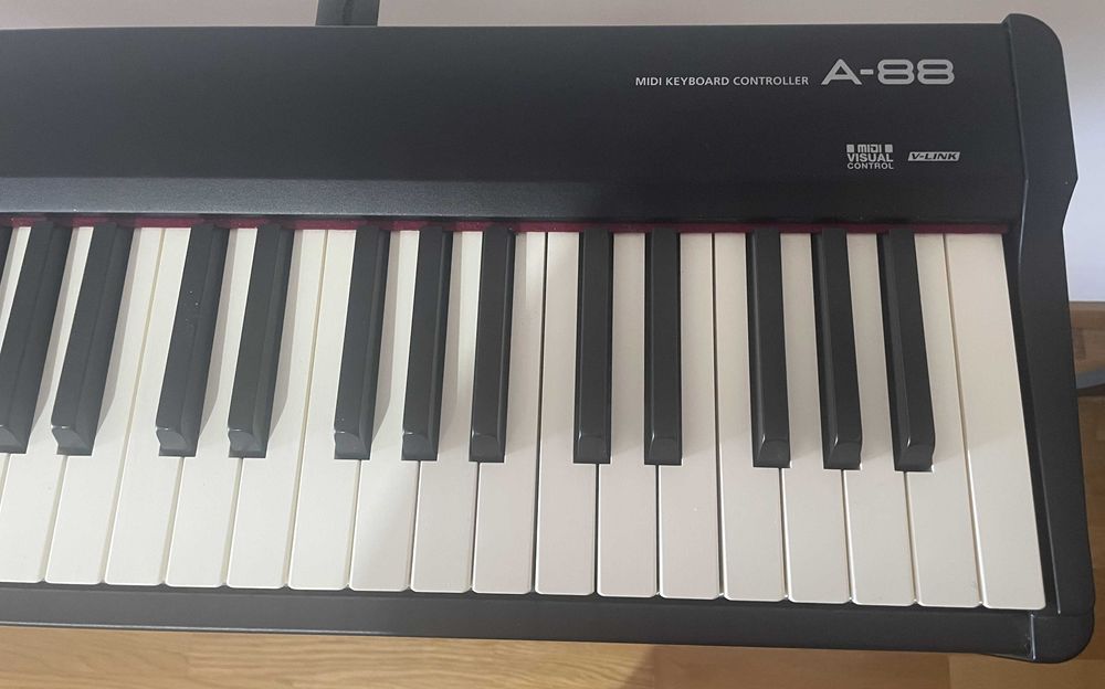 Controlador Midi Roland A-88