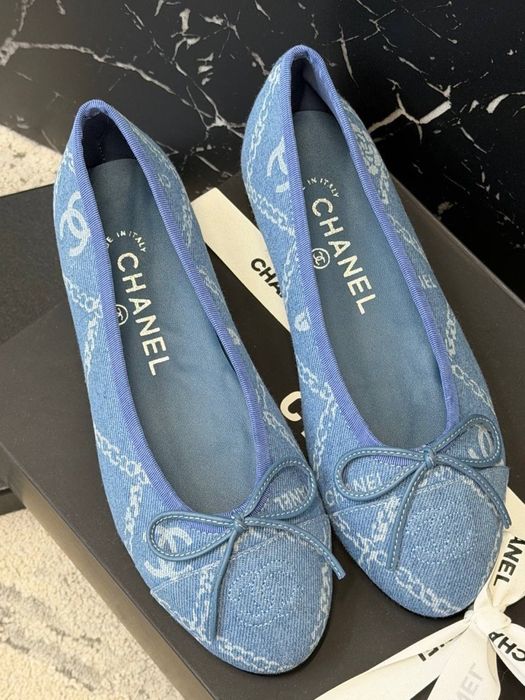 Балетки chanel різні