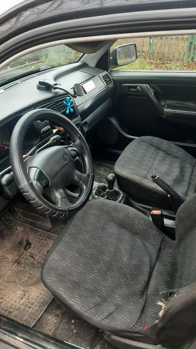 Продам машуну  фальцваген гольф3