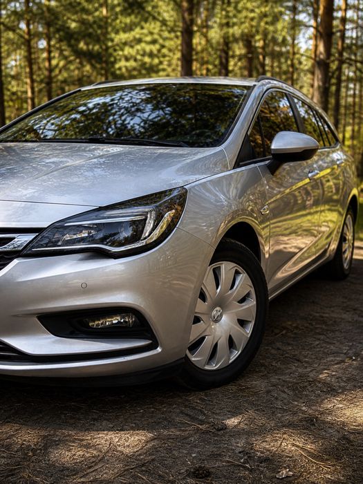 Opel Astra K • 2017 • 1.6 дизель