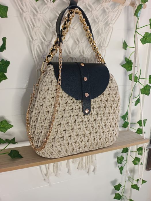 Piękny kuferek - rękodzieło