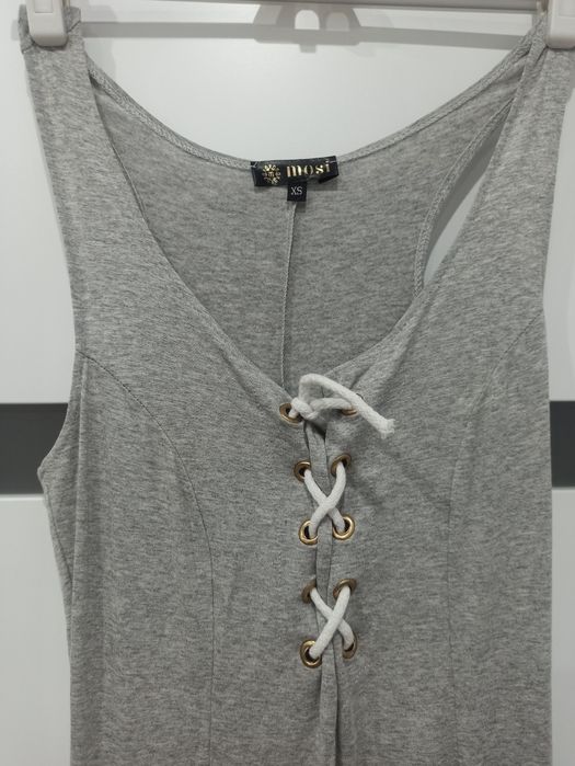 Szara dopasowana sukienka maxi z wiązaniem XS