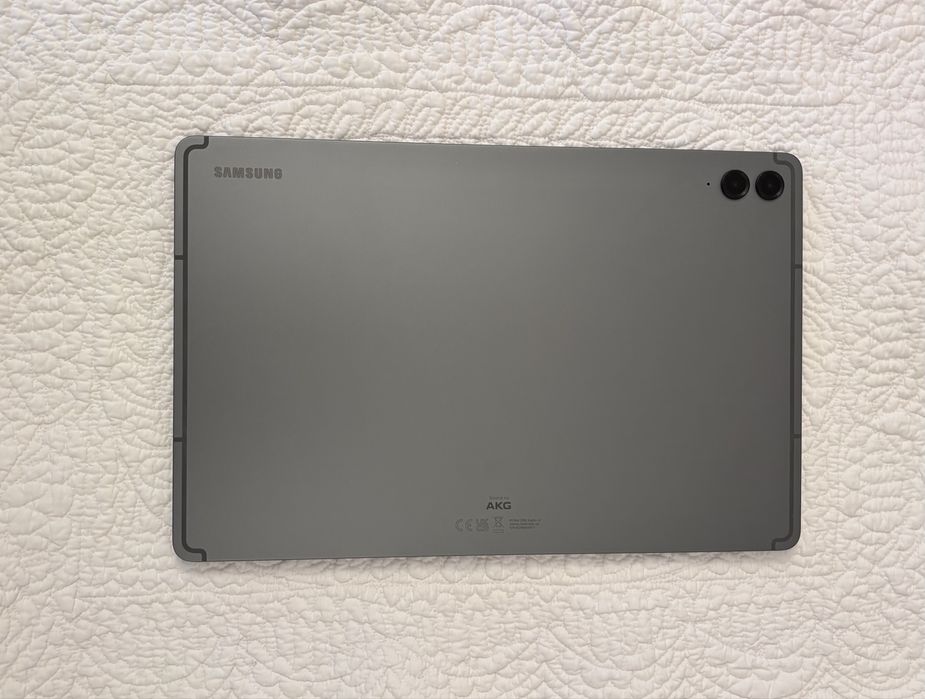 Smasung galaxy tab s9 fe+