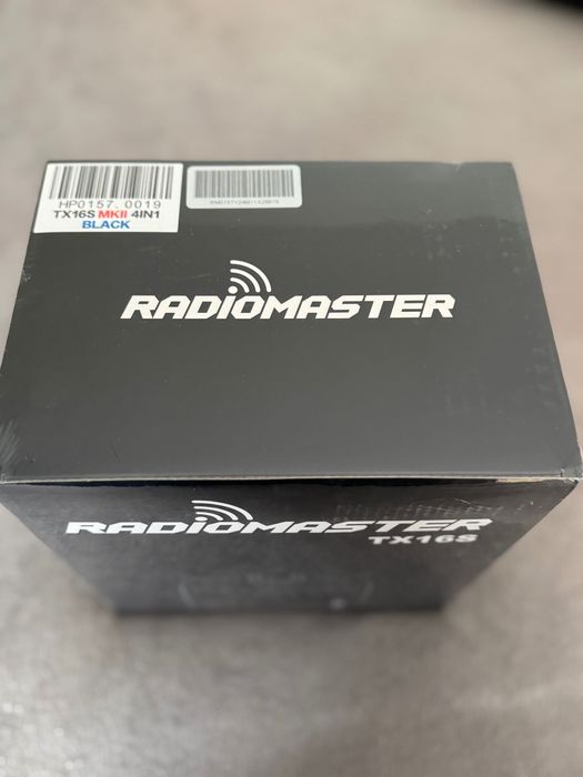 SPRZEDAM aparaturę RadioMaster TX16S MKII 4IN1 do drona