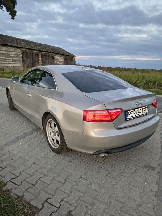 Audi A5 quattro coupe