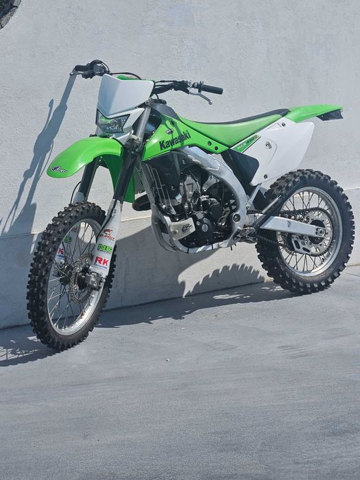 Kawasaki klx 450 matrículada