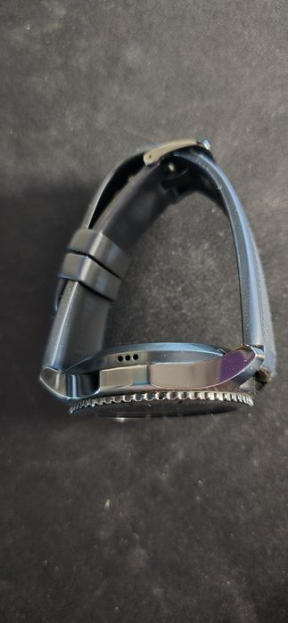 Продам Galaxy Gear s3