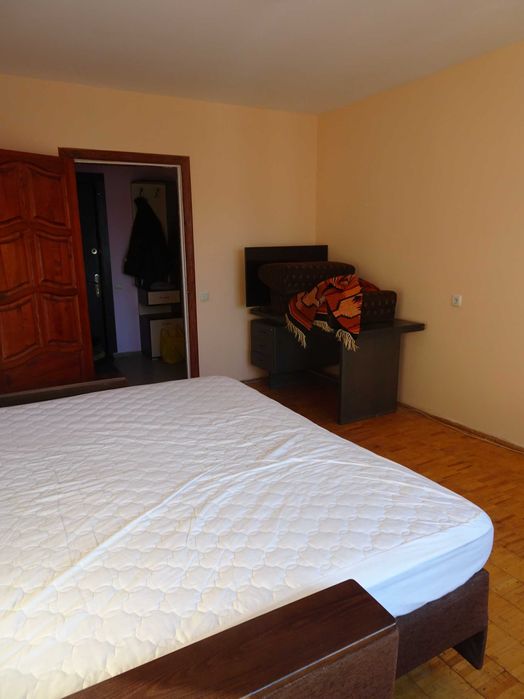 Маяковского, 2к раздельная квартира, Троещина, метро Дарница Почайна