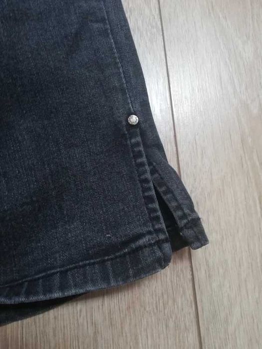 Czarne jeansy orsay