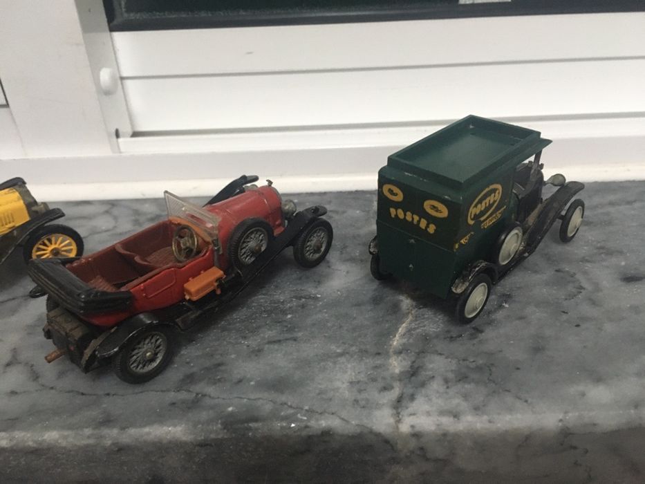 Carro corgi toys - Bentley, Rolls, Citroen, Ford T