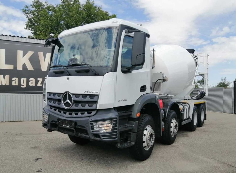 Mercedes Arocs 3240 | Бетономіксер / Самоскид | Європа