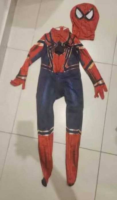 Strój przebranie Spiderman r.140
