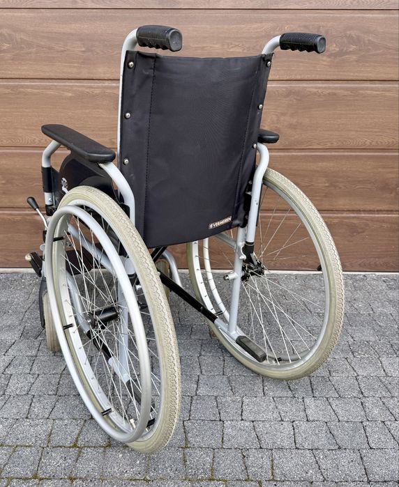 Wozek inwalidzki skladany wąski siedzenie 38 cm