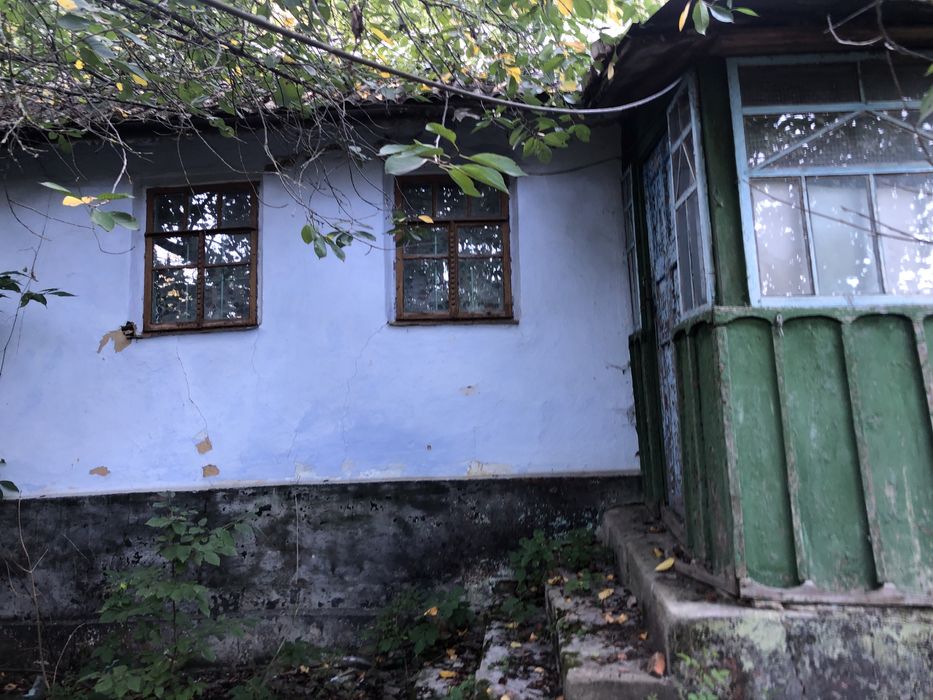 Продам дім житлове господарство