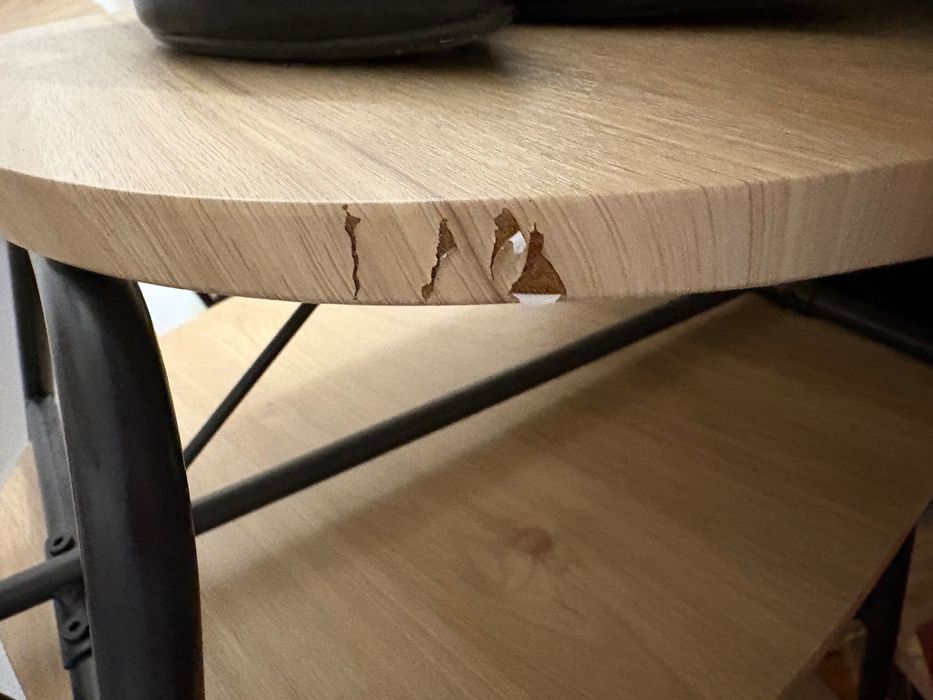 Mesa de jantar com 4 cadeiras