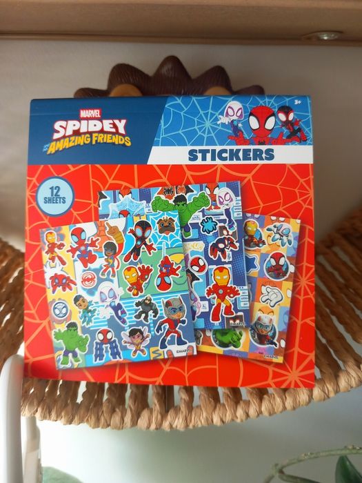Nowe Naklejki Marvel Spider-Man książeczka z naklejkami