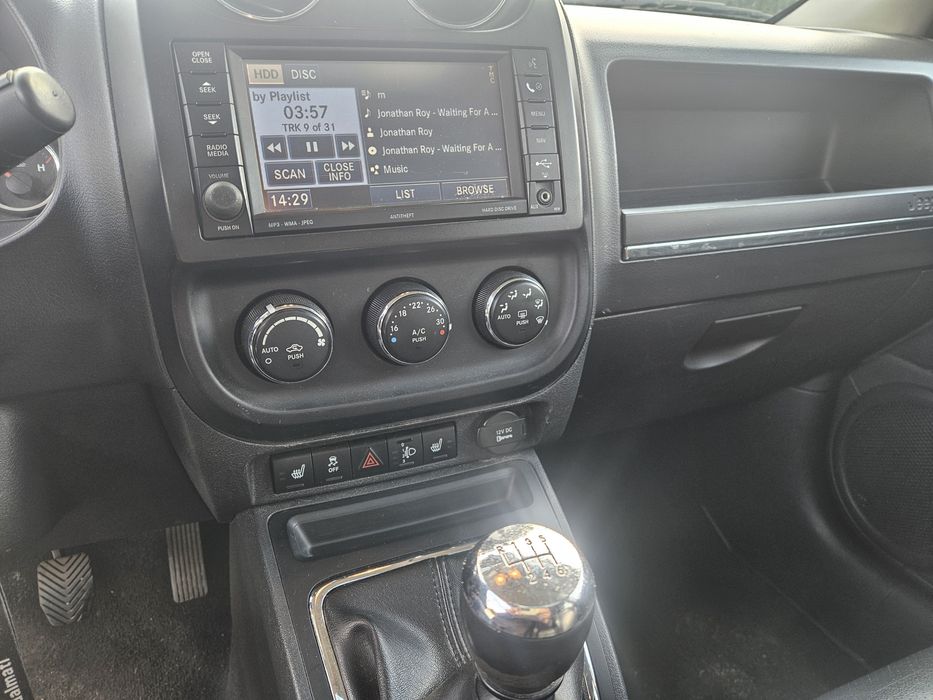 Jeep Patriot 4x4   2.2 crdi manual