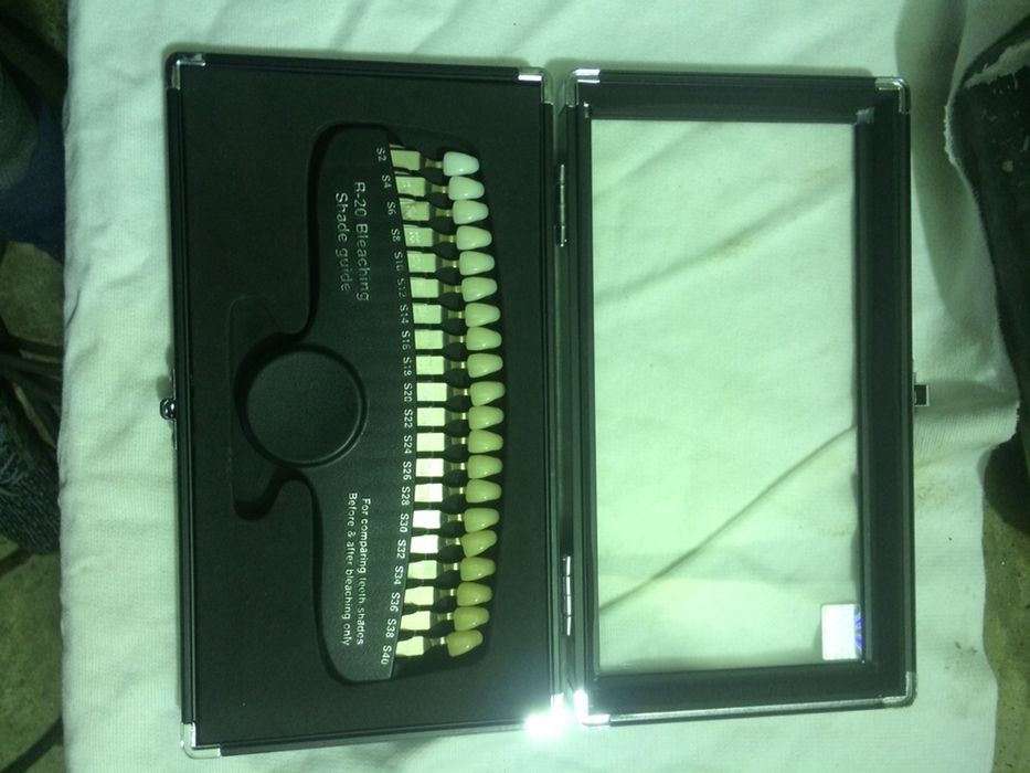 Dentes amostra de cores