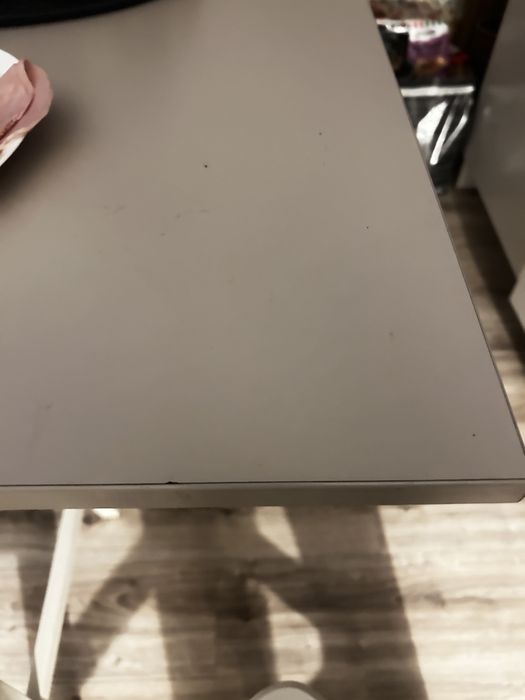Wyspa kuchenna  plus   2 krzesła